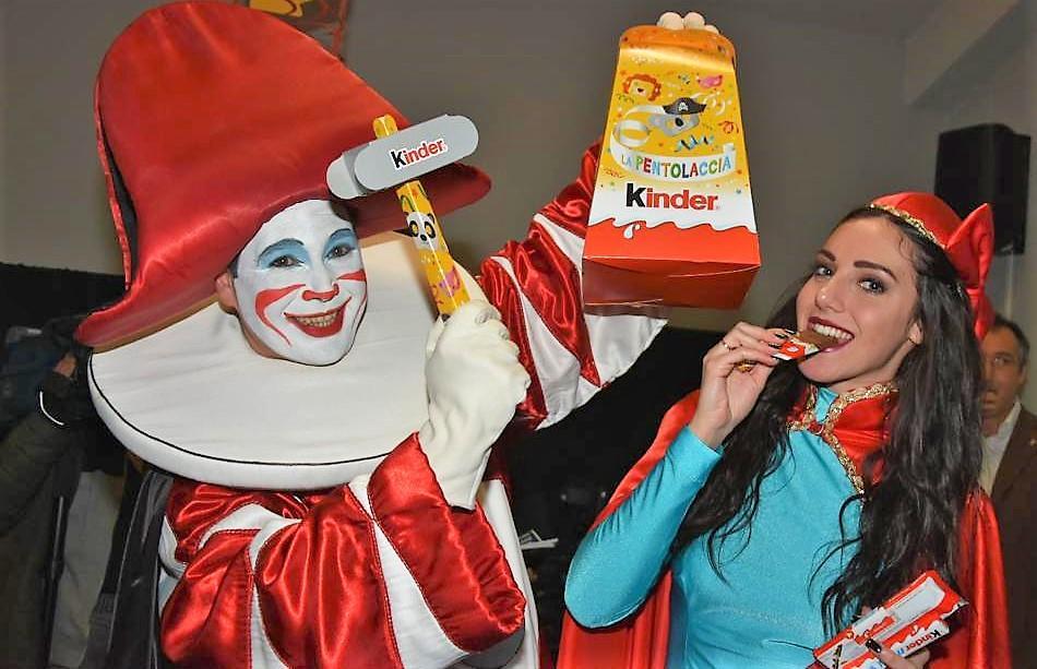 Appuntamento con Kinder al Carnevale di Viareggio